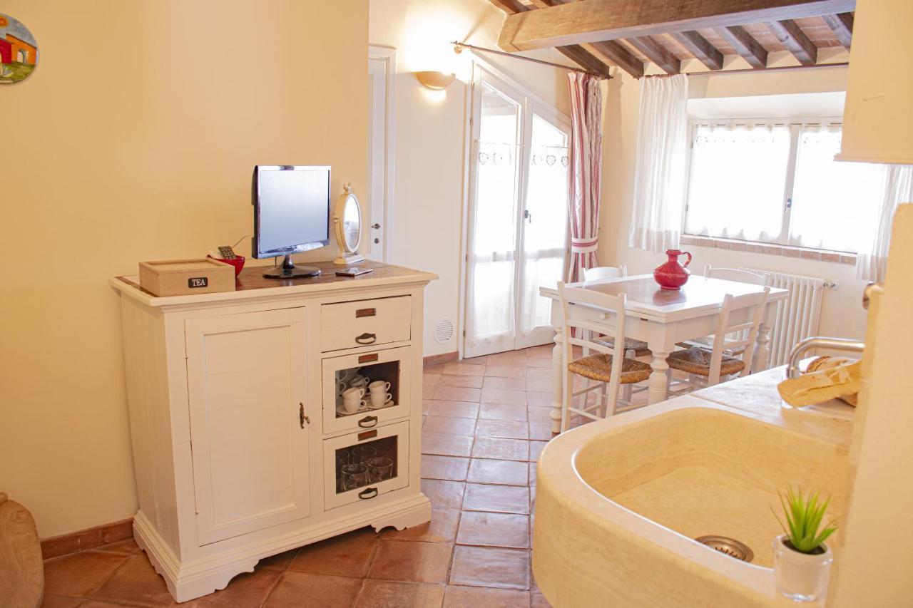 Appartamento Casa MYCONIS 68Mq a due passi dal Mare di San Vincenzo Esterno foto